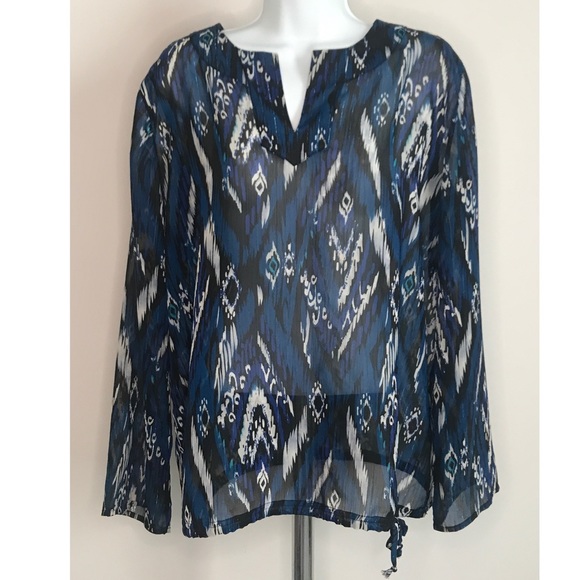 CHICOS Size 2 Blue Pattern Blouse - Picture 1 of 6